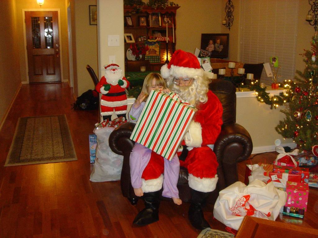 2005-12-24-Christmas-Eve-58.JPG
